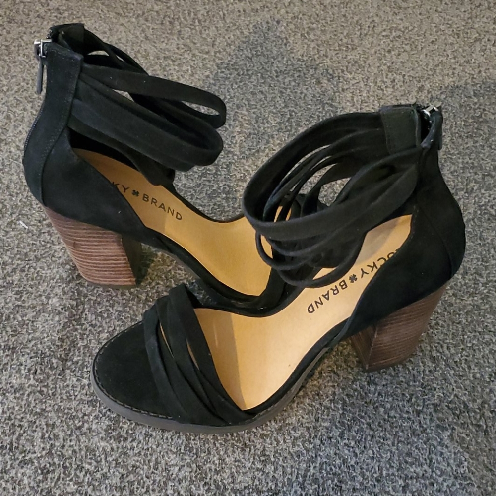 NWOB Lucky Brand strappy heels